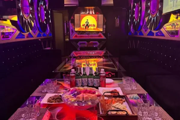 호치민 102 가라오케2